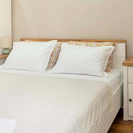 Mdm Apartment City Center Felicita Deluxe Ruse Eksteriør bilde