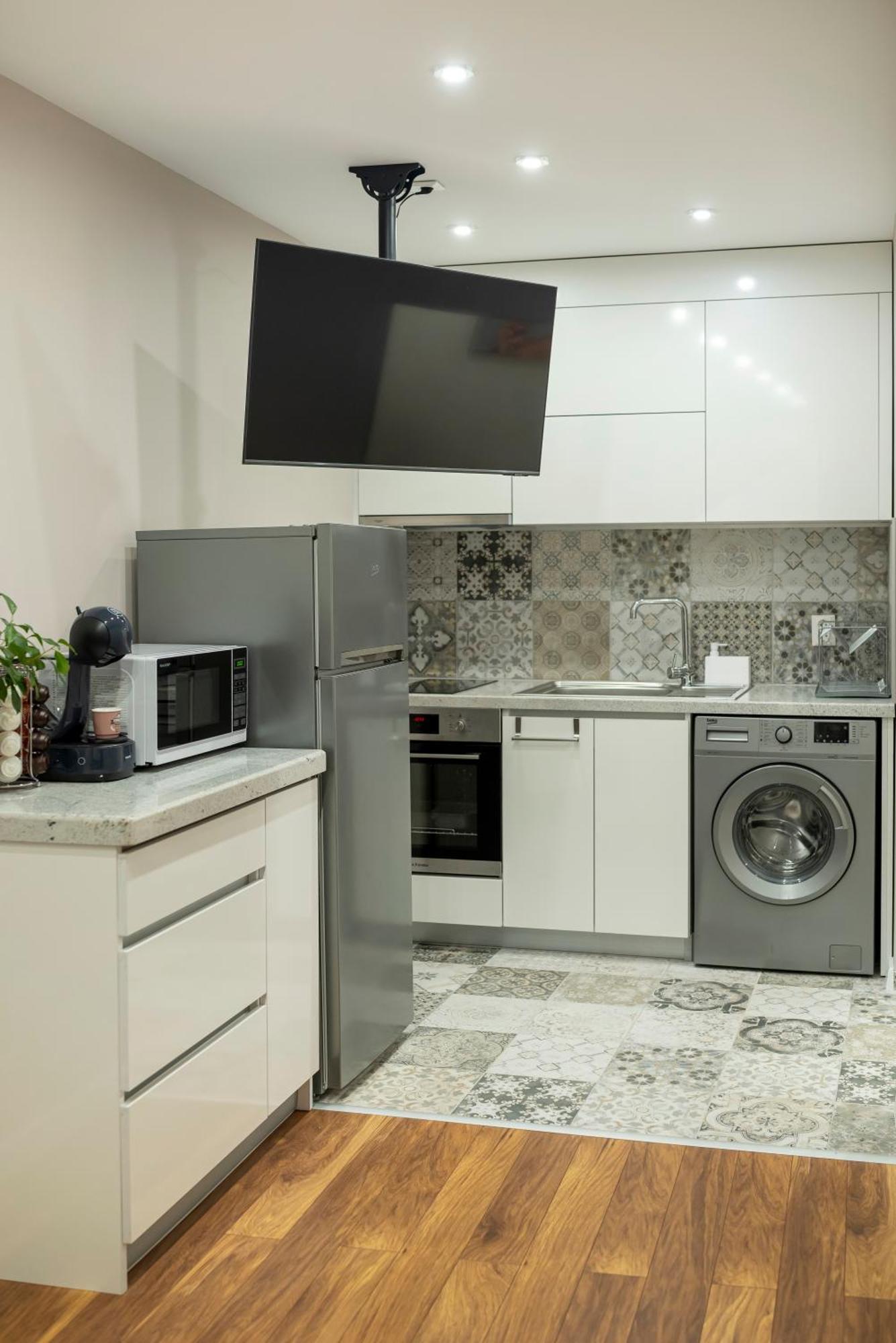 Mdm Apartment City Center Felicita Deluxe Ruse Eksteriør bilde