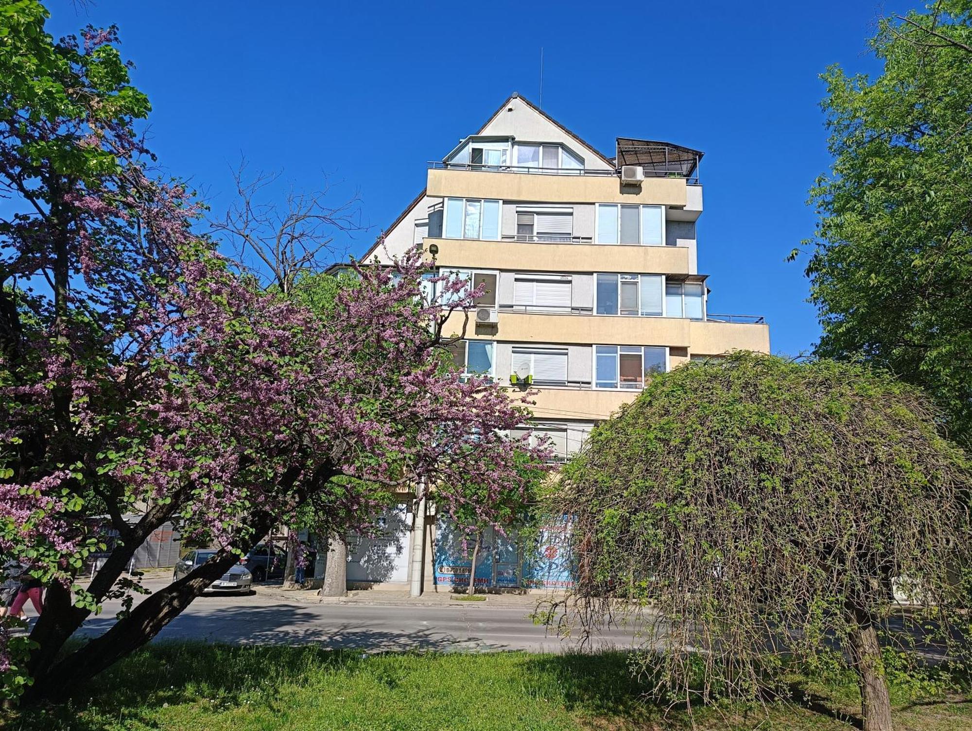 Mdm Apartment City Center Felicita Deluxe Ruse Eksteriør bilde